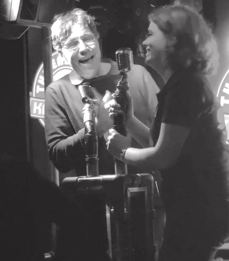 black and white photograph of Robbert Bieling, karaoke 